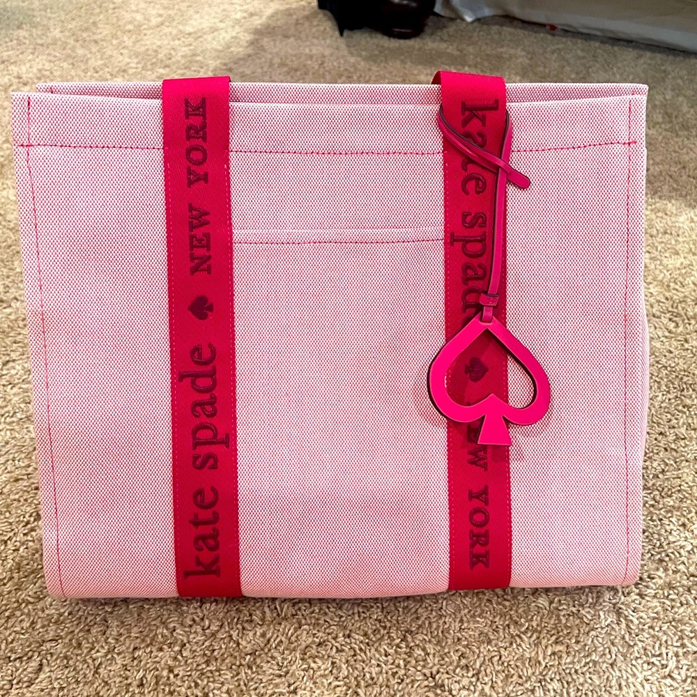 Super cute 🥰 - Picture 2 of 3